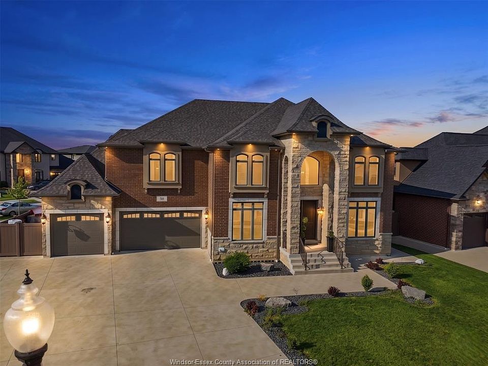 1st image of 30 Augustus Ct