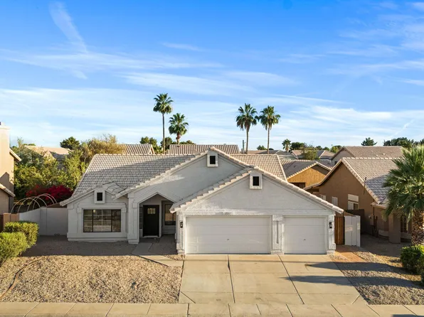 1561 E ERIE Street, Chandler, AZ 85225