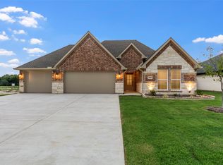 250 Brent Ln, Greenville, TX 75402