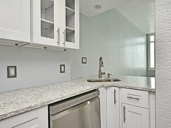 4th image of 400 E Colonial Dr APT 1710