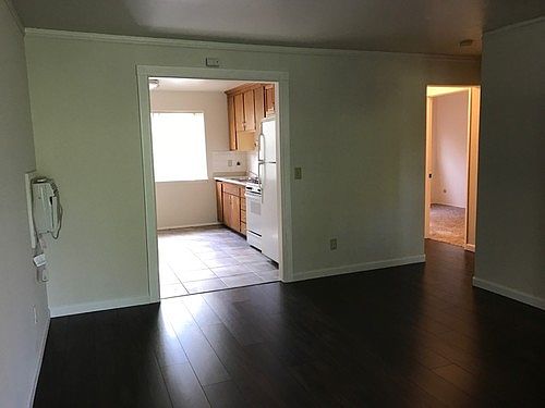1st image of 236 Sacramento St APT 6