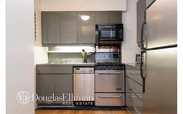 Sold by Douglas Elliman | media 6
