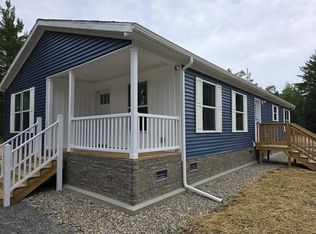 83 Taylor Hill Rd, Keeseville, NY 12944