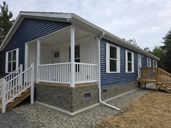 83 Taylor Hill Rd, Keeseville, NY 12944