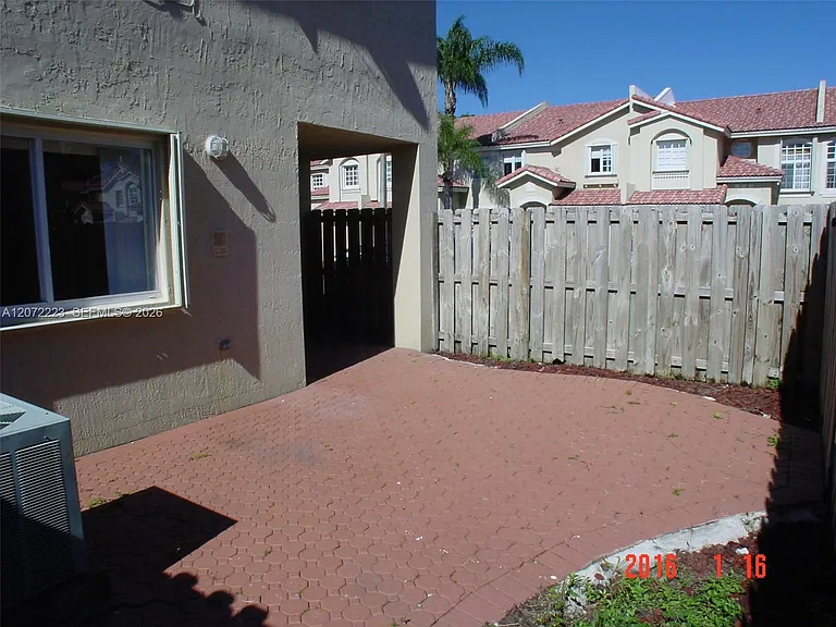 5173 NW 114th Pl — Photo 31