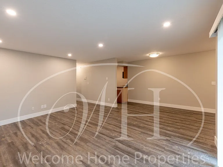 829 S 2nd Ave — Photo 8