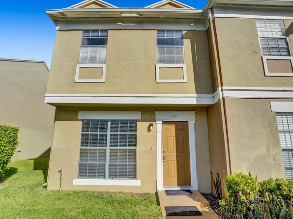 2884 S Cambridge Ln, Hollywood, FL 33026