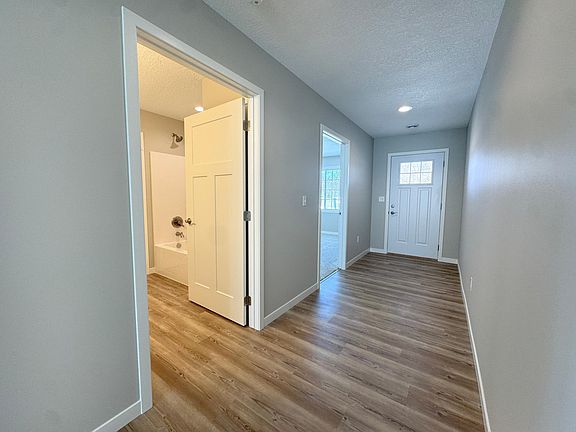 2nd image of 1428 Campus Dr