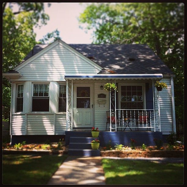 1st image of 1931 Ardmore Ave