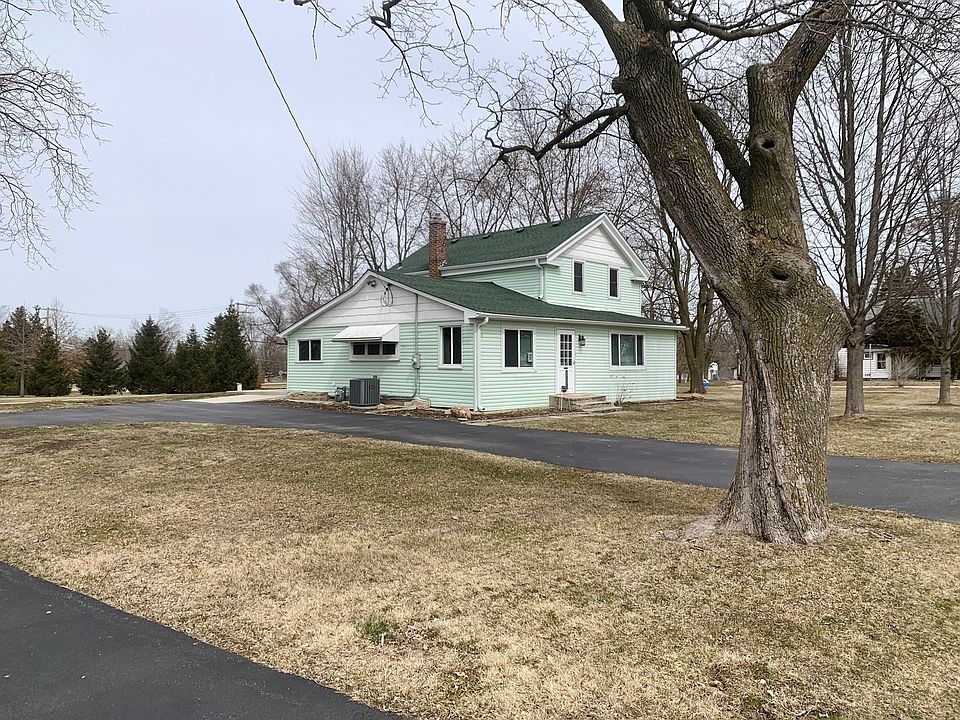 22908 Oak Grove Rd, Harvard, IL 60033 | Zillow