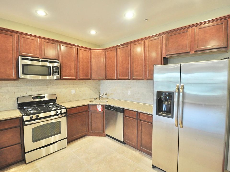1st image of 417 N Preston St #A