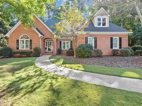 2850 Chablis Ct, Cumming, GA 30041