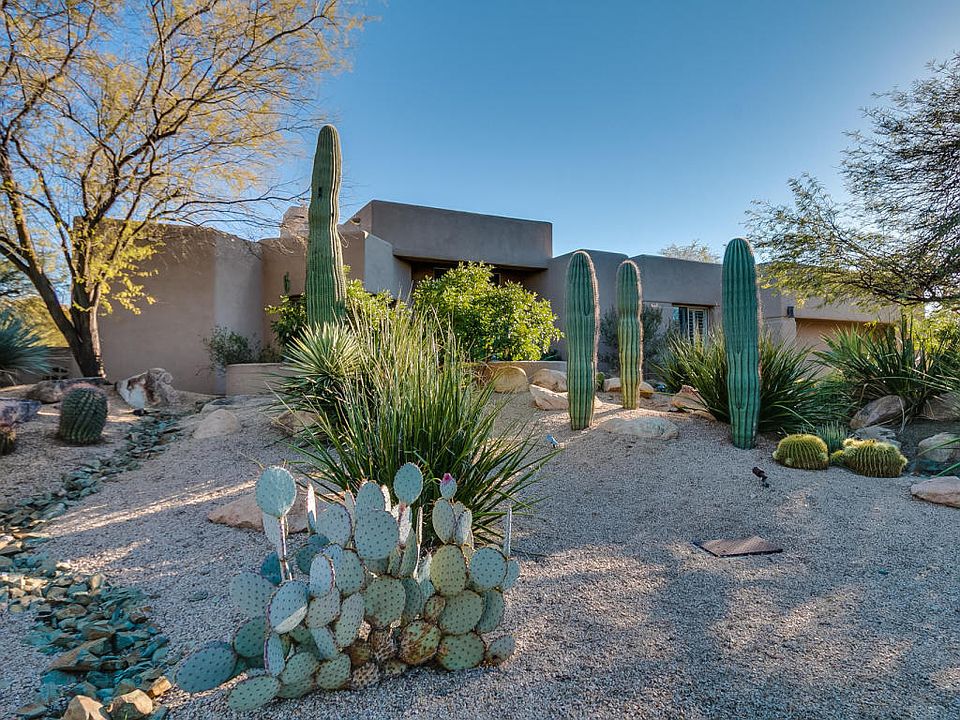 1st image of 7453 E Thorntree Dr