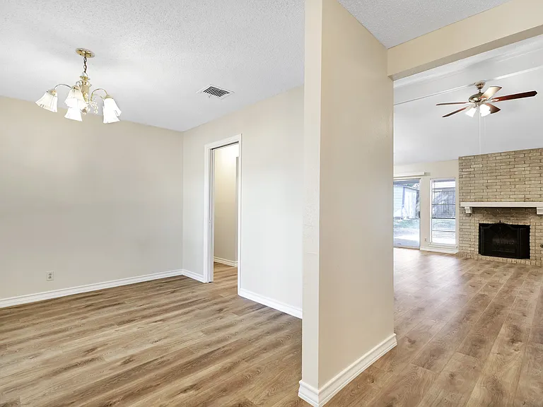 6123 Pecan Trl — Photo 18