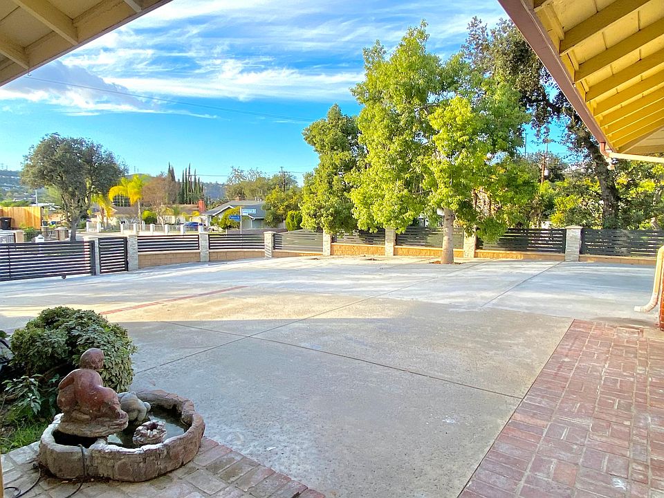 1st image of 15907 Padova Dr