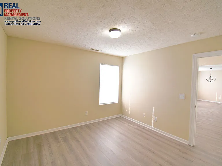 2418 Quest Ave — Photo 17