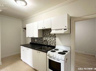 100 Dunlop St E UNIT 4, Barrie, ON L4M 1A4