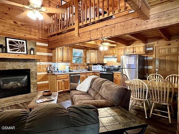 5th image of 432 Hideaway Ridge Cir