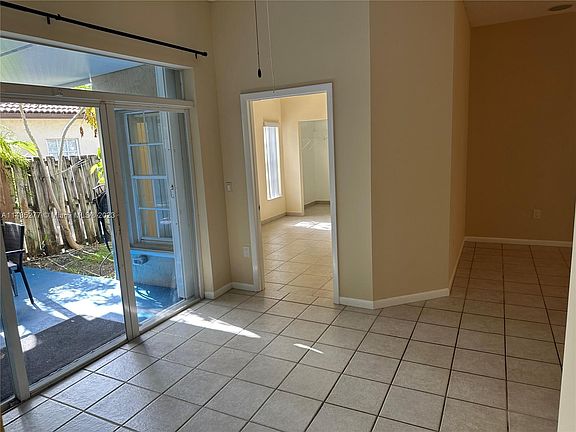 4th image of 21519 SW 90th Ct