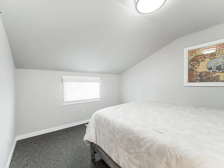 1205 S 7th Ave — Photo 20