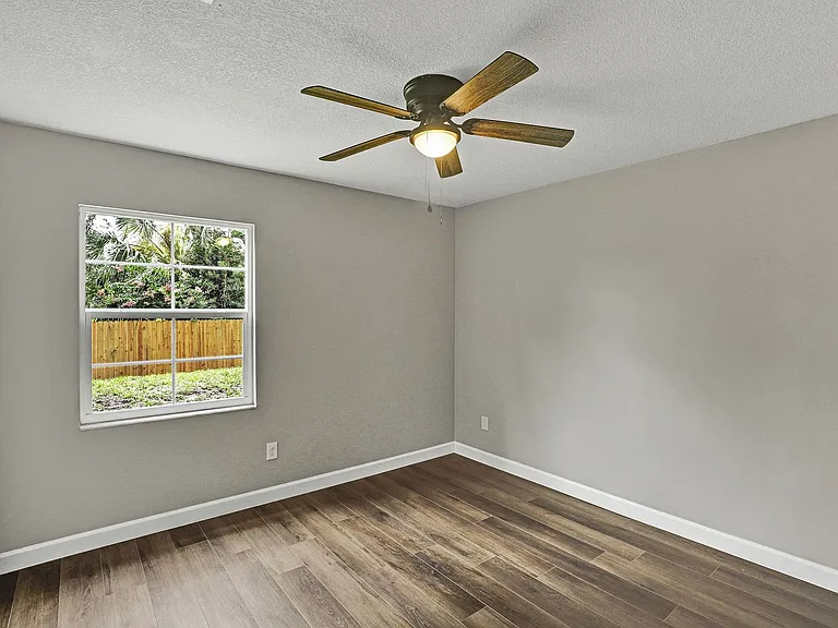 12522 Macaw Dr — Photo 16