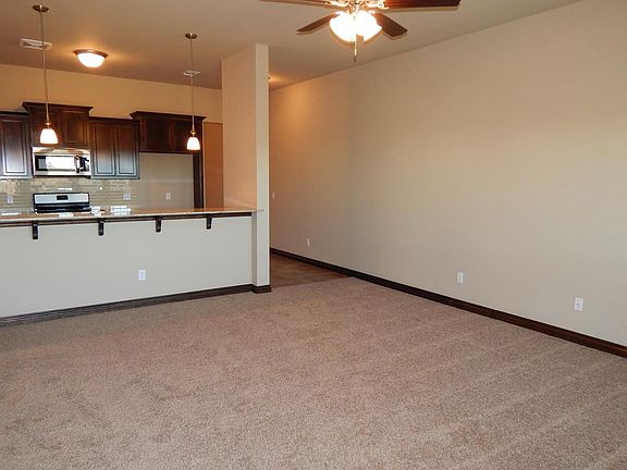 4th image of 2211 Starwood Way