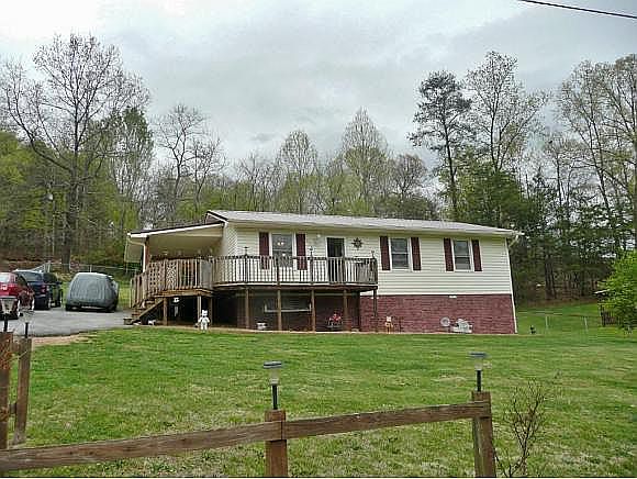 1st image of 1828 Forest View Dr