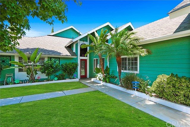 Welcome to Paradise - 15145 Eucalyptus Avenue