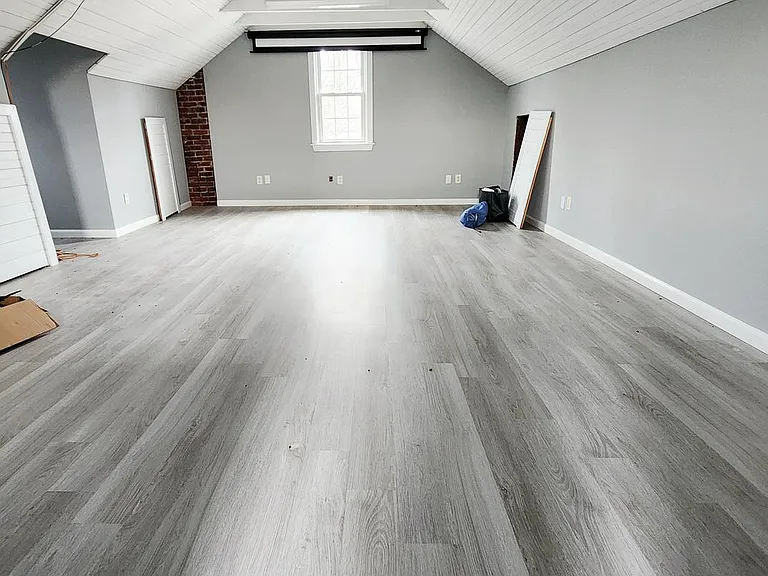 80 E Main St — Photo 9