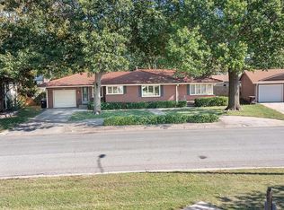 114 Park Ln, Inman, KS 67546