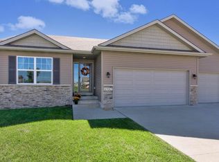 4907 NW 7th St, Ankeny, IA 50023