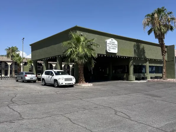 921 Las Vegas Blvd N #206, Las Vegas, NV 89101