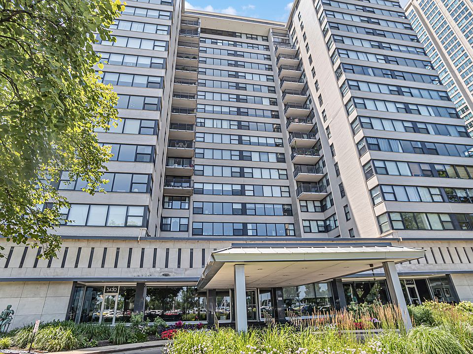 1st image of 3430 N Lake Shore Dr APT 3N