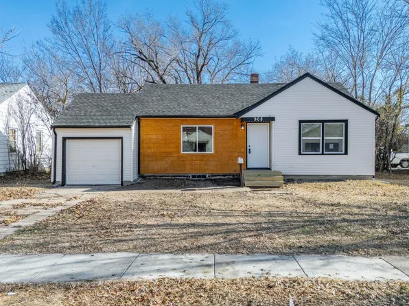908 N Ridgewood Dr, Wichita, KS 67208