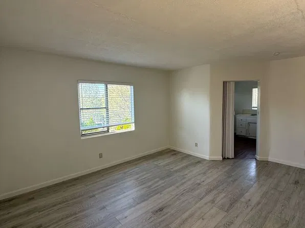 13702 Penn St APT B, Whittier, CA 90602