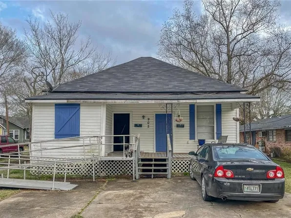 902 Erion St, Pineville, LA 71360