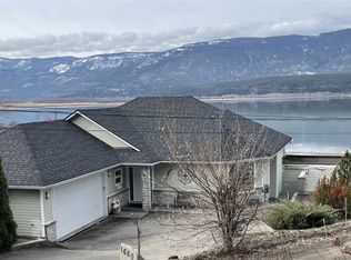 1660 28th Ave NE, Salmon Arm, BC V1E 3X2