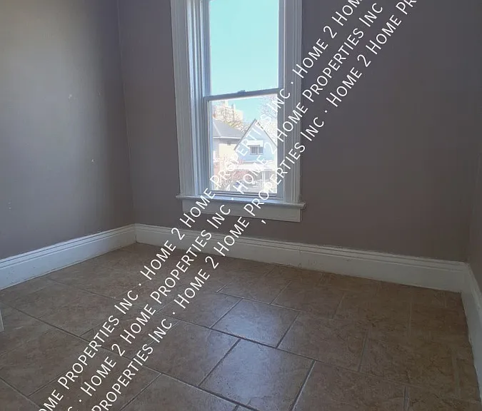 261 Curry Ave — Photo 8