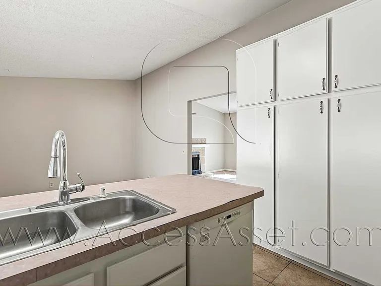 29650 Mira Loma Dr — Photo 12