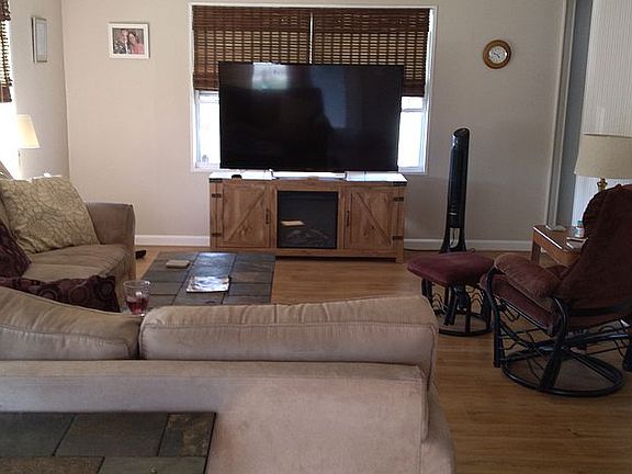 2nd image of 82123 B St