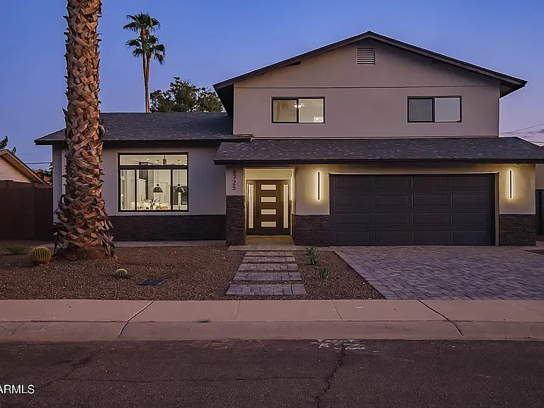 8725 E Malcomb Dr — Photo 4