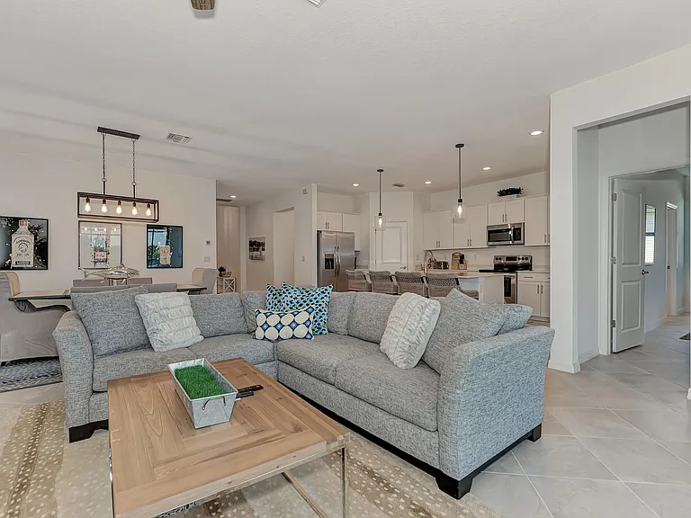 17368 Luminous Ave — Photo 17
