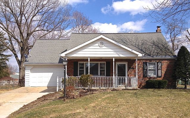 4 BDRM 2 Full BATH