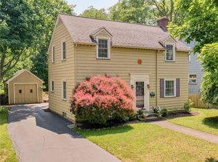 125 Wildmere Rd, Rochester, NY 14617