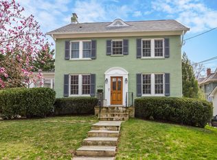 4706 Hunt Ave, Chevy Chase, MD 20815