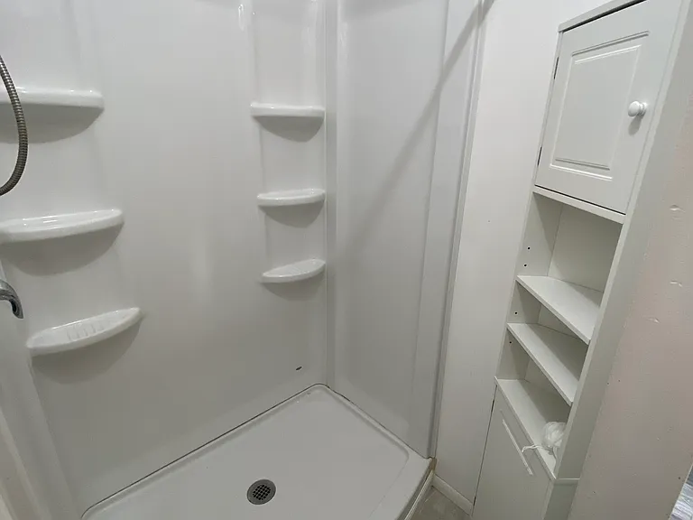 5146 Valencia St — Photo 13