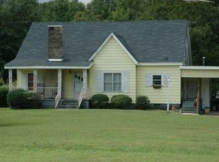28 Douglas Dr, Newnan, GA 30263