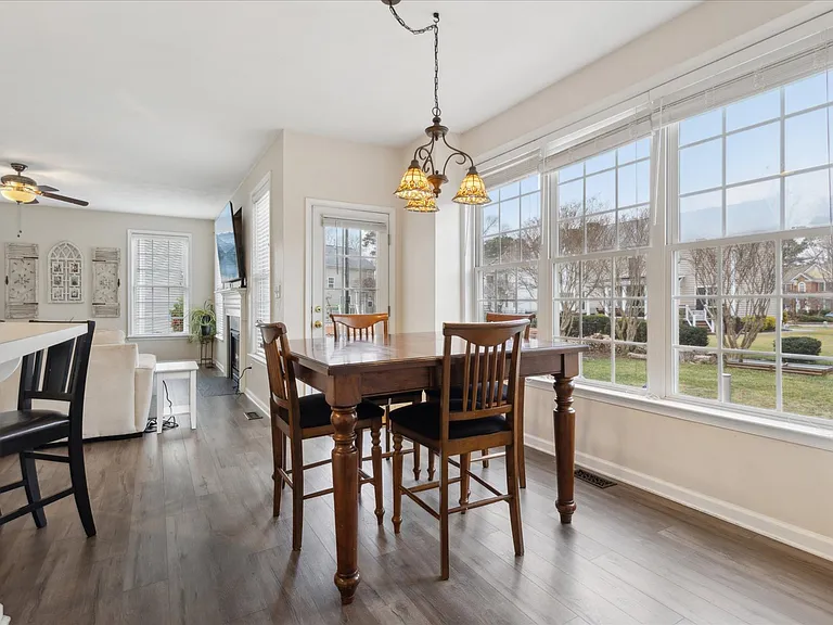 23140 Harbor Towne Dr — Photo 10
