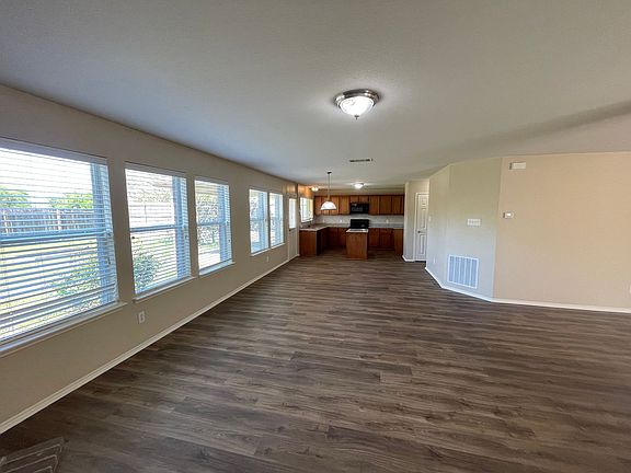 5th image of 2409 Becard Dr