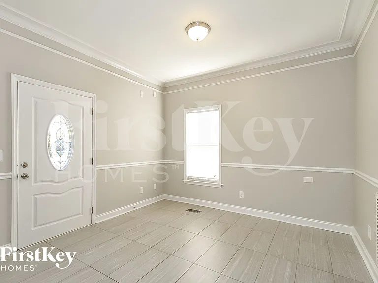 7240 Orchard Path Dr — Photo 6